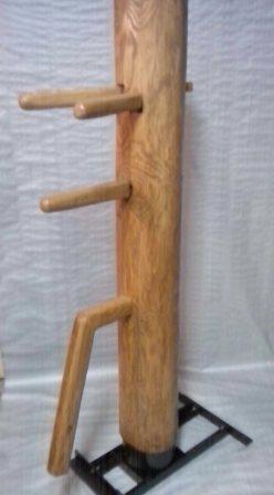 Wooden dummy - деревянный манекен